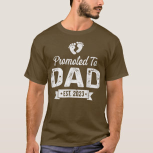 T-shirt Promu À Papa Est 2023 Bientôt À Être Papa D Père