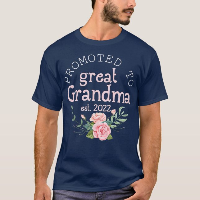 T-shirt Promu pour la première fois à Great Grandma Est 20 (Devant)