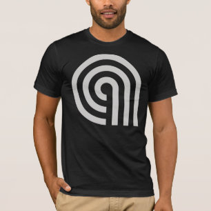 T-shirt propre de logo d'esthète
