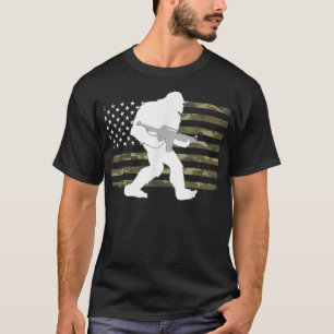 T-shirt Propriétaire d'un pistolet Bigfoot Camo US Drapeau