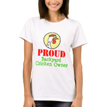 Propriétaire fier de poulet de jardin