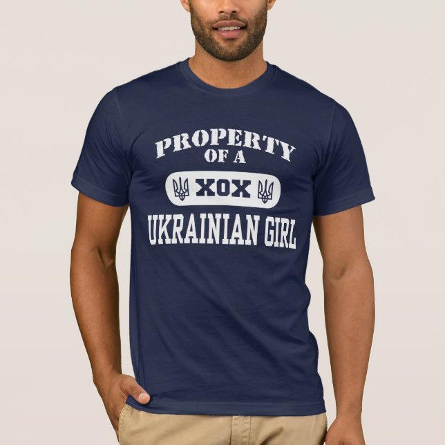 T-shirt Propriété d'une fille ukrainienne (Devant)
