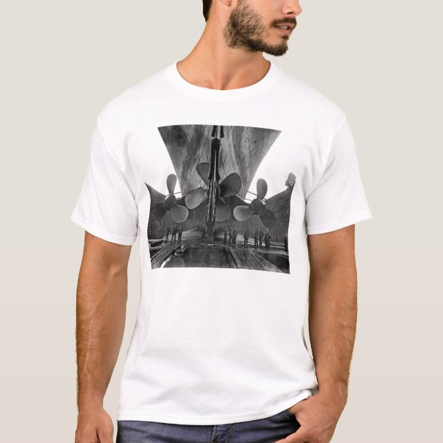 T-shirt Propulseurs de RMS Titanic (Devant)
