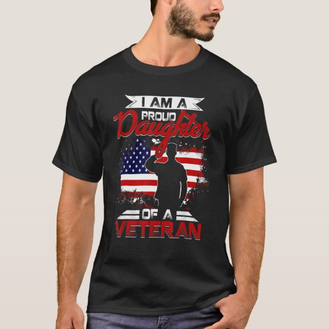 T-shirt Proud Daughter Veteran Nothing Scares Patriotic Ve (Devant)