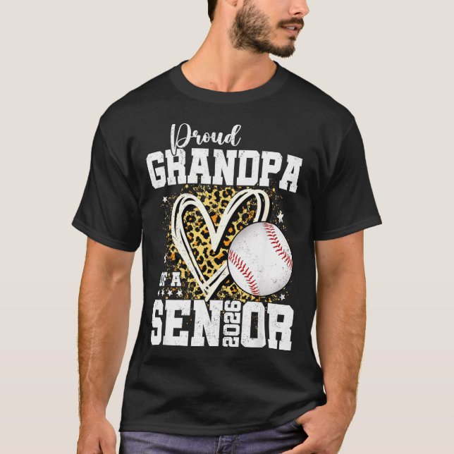 T-shirt Proud Grandpa Of A 2026 Senior Baseball Graduation (Devant)