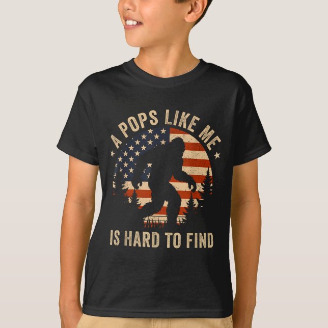 T-shirt Ps Like Me Is Hard To Find Bigfoot Usa Flag Funny  (Devant)