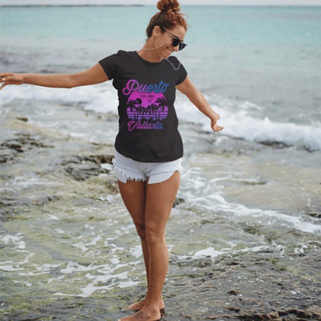 T-shirt Puerto Vallarta Retro Sunset 80s Palm Trees T-Shi (Créateur téléchargé)