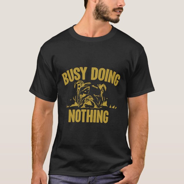 T-shirt pug occupé à ne rien faire Classique  41 (Devant)