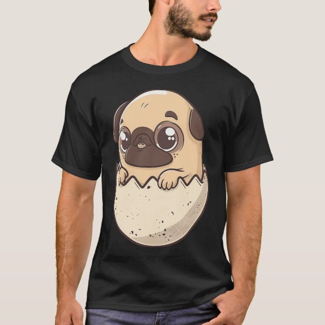 T-shirt pug sortant d'un œuf, chiot chibi kawaii avec  (Devant)