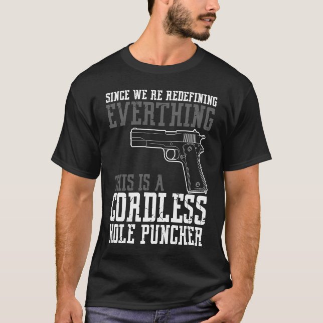 T-shirt Puisque nous sommes en train de redéfinir tout cec (Devant)