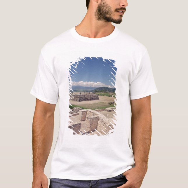 T-shirt Pyramide du serpent fait varier le pas (Devant)