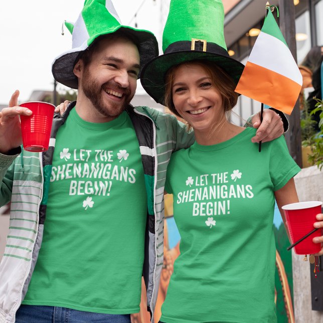 T-shirt Que Les Shenanigans Commencent (Créateur téléchargé)