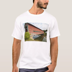 T-shirt Québec, Canada. Pont couvert Galipeault à