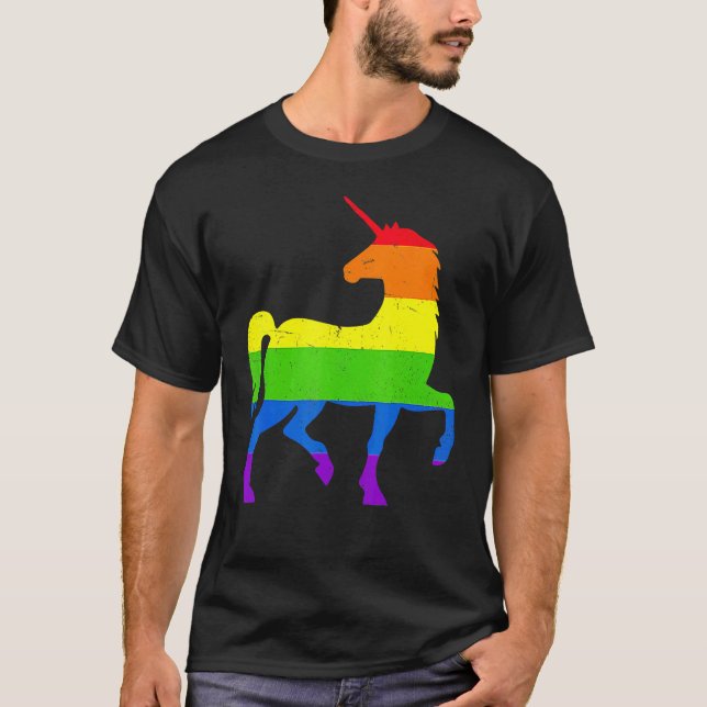 T-shirt Queer Gay Pride Month Rainbow Flag Fantasy Unicorn (Devant)