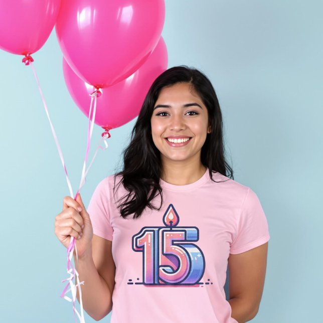 T-shirt Quinceañera Quince 15e anniversaire bougies (Quinceañera Quince 15th Birthday Candles T-Shirt.)
