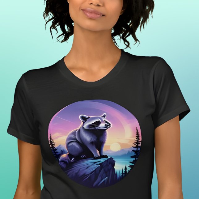 T-shirt Raccoon dans la forêt au coucher du soleil (Créateur téléchargé)