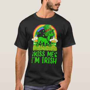 T-shirt Rainbow Kiss Me Je suis Irish Toy Poodle Dog St Pa