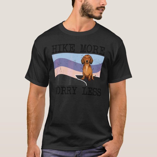 T-shirt Randonnée de teckel marron graphique Plus de souci (Devant)