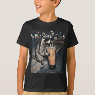 T-shirt Raton laveur buvant du café glacé mème animal drôl
