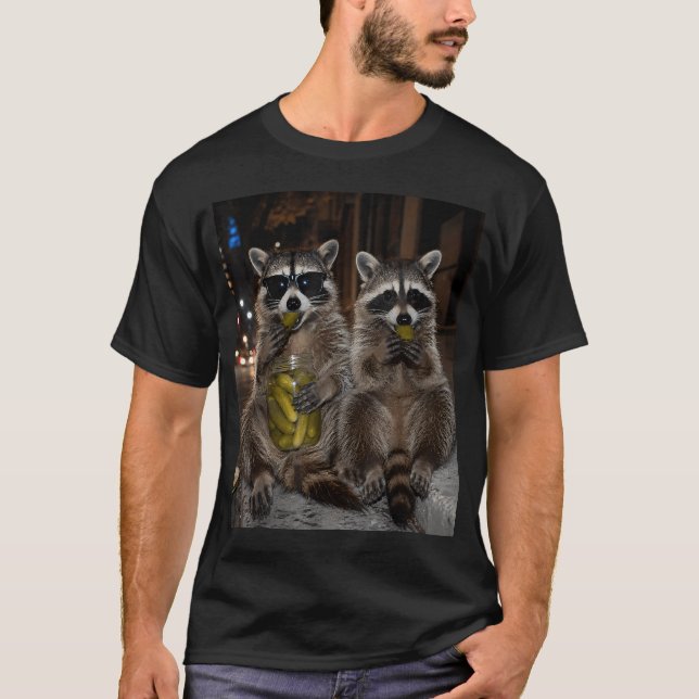 T-shirt Raton laveurs cool mangeant des pickles drôle d'an (Devant)