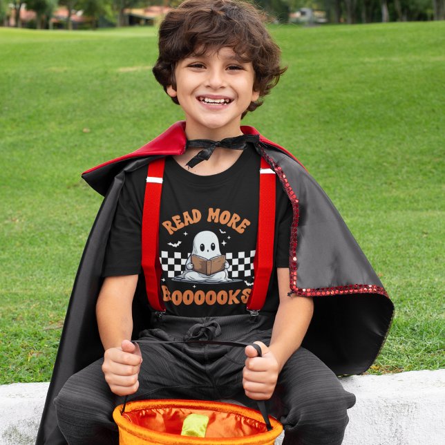 T-shirt Read More Boooooks Funny Halloween  (Créateur téléchargé)