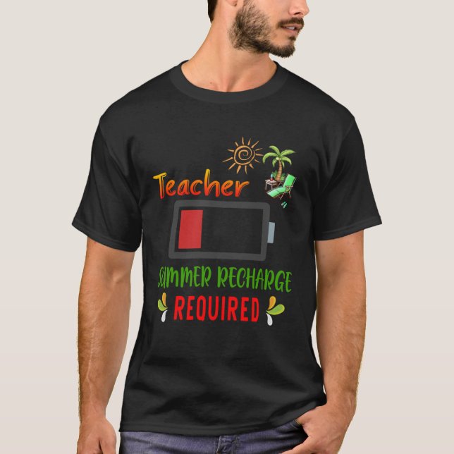 T-shirt Recharge de l'enseignant requise (Devant)