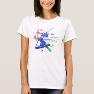 T-shirt red_blue_green sur la bande vidéo