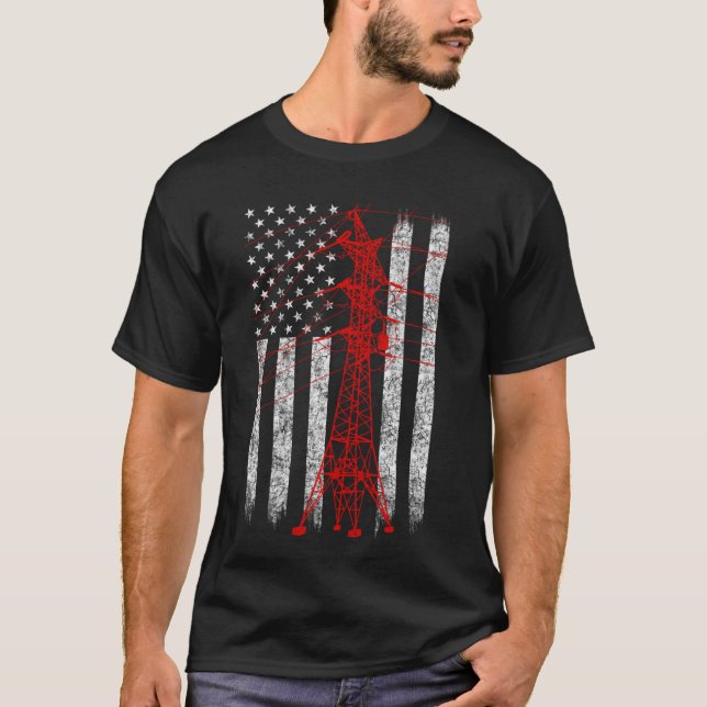 T-shirt Red Transmission Tower American Flag Lineman Elect (Devant)