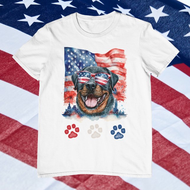 T-shirt Red White Blue Rottweiler Chien 4 juillet américai (Créateur téléchargé)