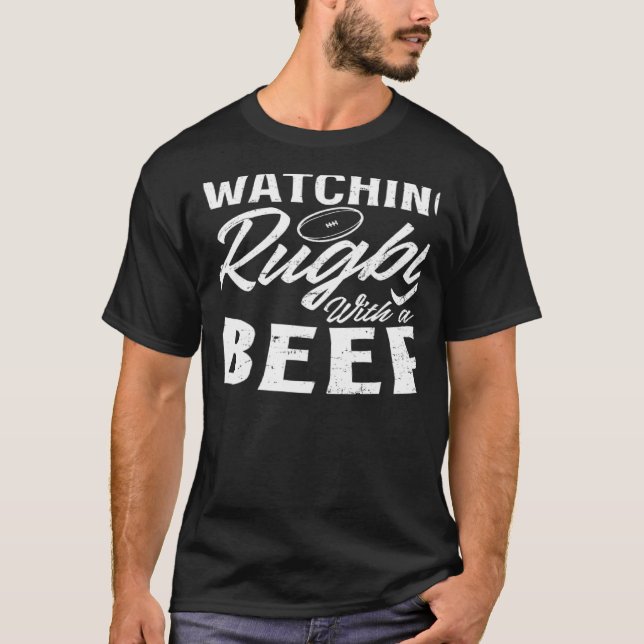 T-shirt Regarder Le Rugby Avec Un Rugby À Bière (Devant)