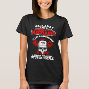 T-shirt Réglage du conducteur de voiture Réparation des vo