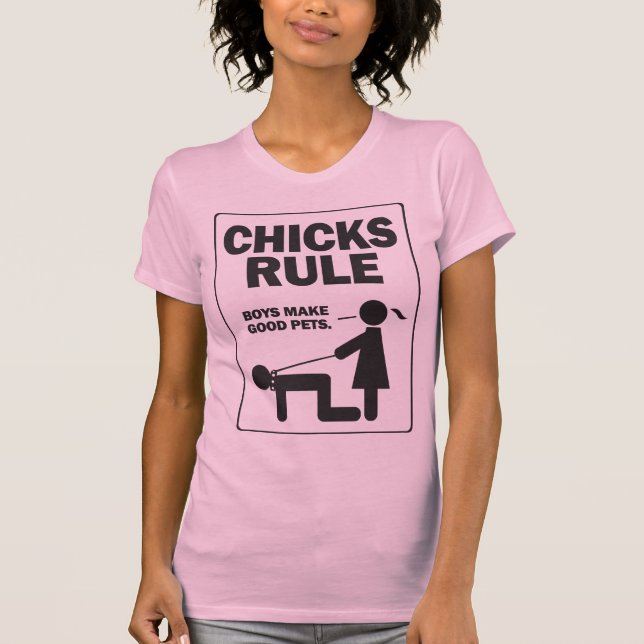 T-shirt Règle de poussins - les garçons font de bons (Devant)
