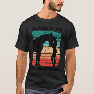 T-shirt Rejetez la faute sur ma femme à cheval au cœur sau