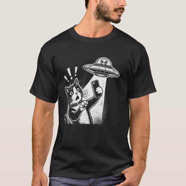 T-shirt Rencontre de chat drôle d'alien UFO Sci-Fi Selfie (Devant)