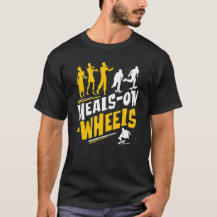 T-shirt Repas Sur Roues Zombie Et Skateboarder Graphic