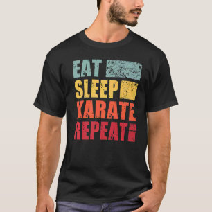 T-shirt Répéter le karaté du sommeil