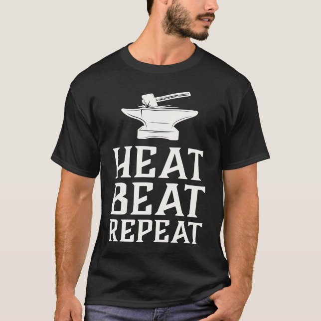 T-shirt Répétition de rythme de chaleur  Forge de travail  (Devant)