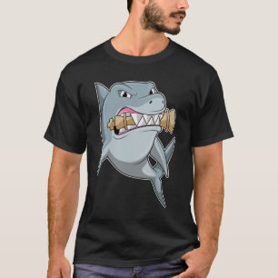 T-shirt Requin aux échecs avec pièce d'échecs King
