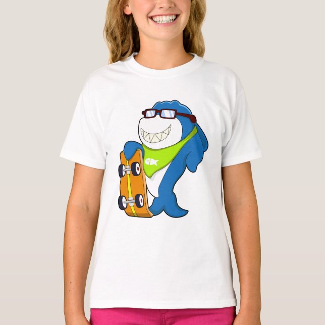 T-shirt Requin comme patineur avec skateboard (Devant)