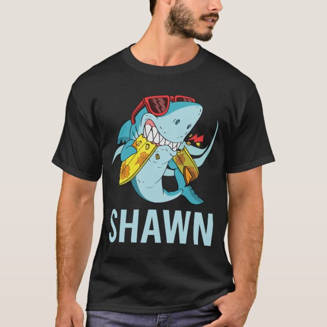 T-shirt Requin drôle - Nom Shawn (Devant)