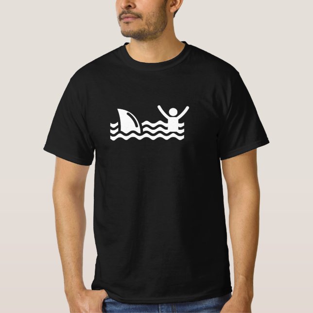 T-shirt Requin humour secours aide mer plage (Devant)