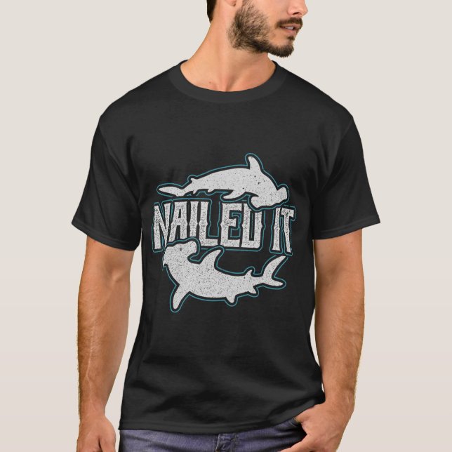 T-shirt Requin marteau à cloué (Devant)