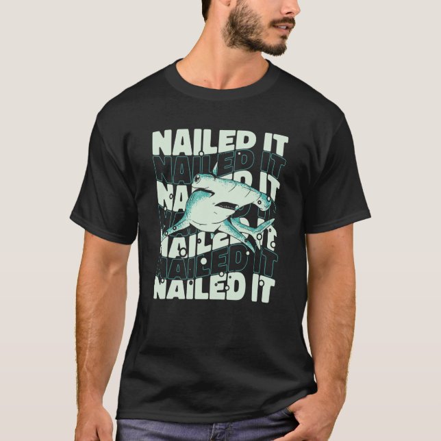 T-shirt Requin Marteau Poisson Marteau Cloué (Devant)