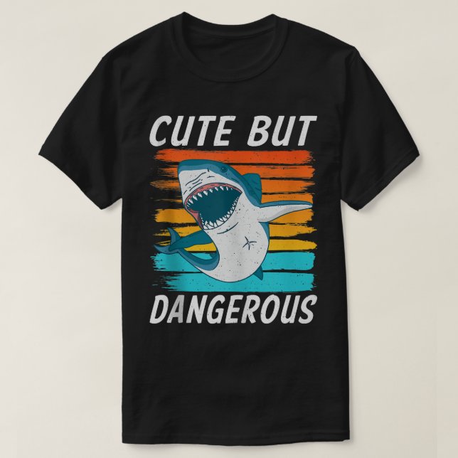 T-shirt Requin mignon mais dangereux (Design devant)