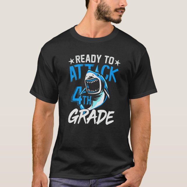 T-shirt Requin Prêt À Attaquer Des Garçons De 4E Année À L (Devant)