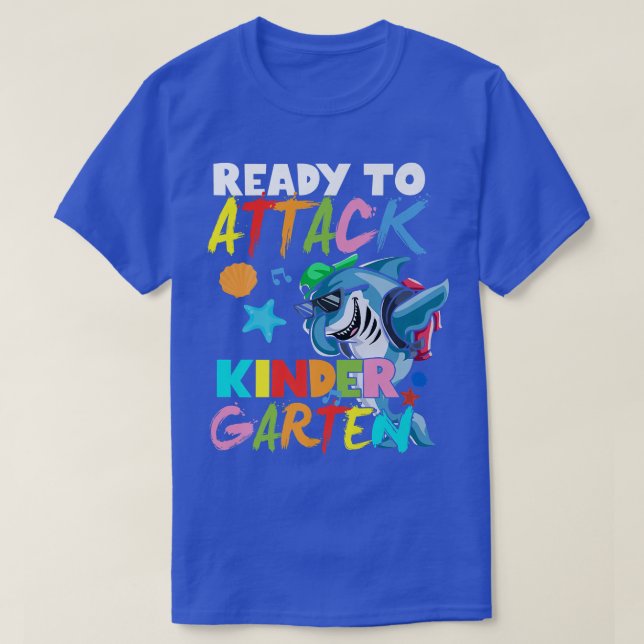 T-shirt Requin prêt à attaquer un professeur de maternelle (Design devant)