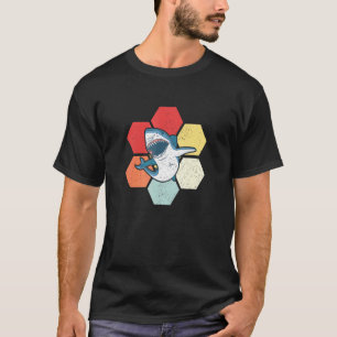 T-shirt Requin rétro