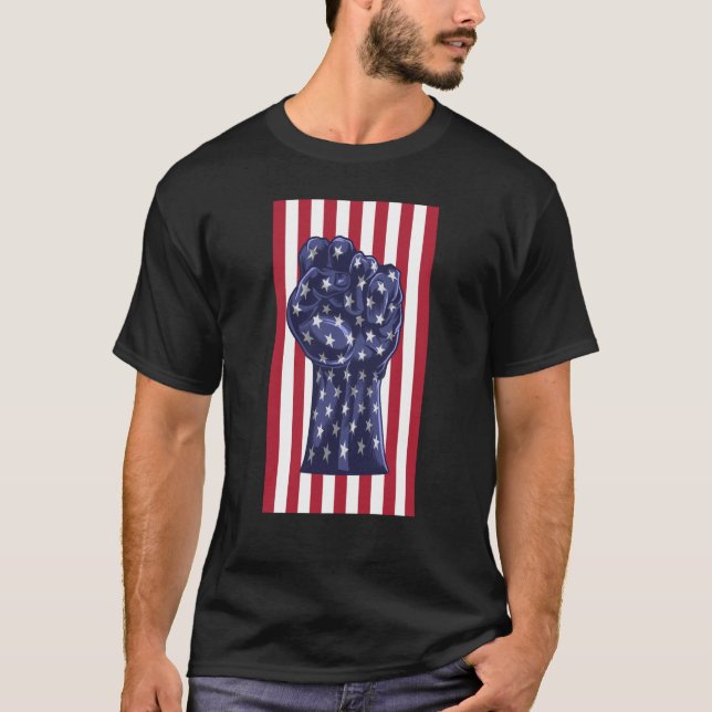 T-shirt Resist Fist American Flag Activism Rise Up (Devant)