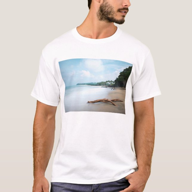 T-shirt Ressacs sur la plage sablonneuse (Devant)