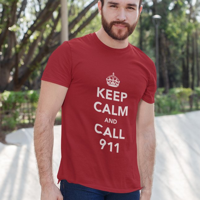 T-shirt Restez calme et appelez le 911 (Créateur téléchargé)